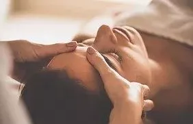 Réflexologie crânio-faciale à domicile Vitré Rennes — Patrick Rivard réflexologue